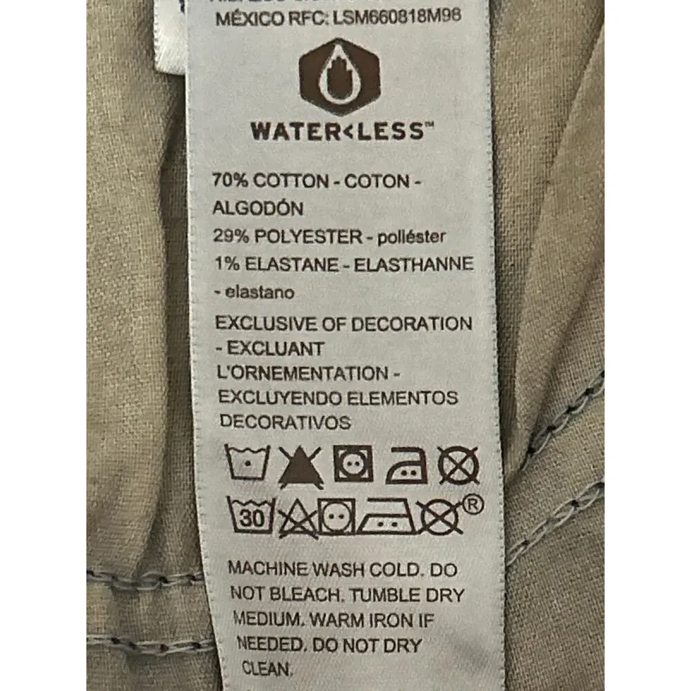 Levi Strauss Women’s Jeans Dark Wash Size 24M Mid-Rise‎ Bootcut NWT